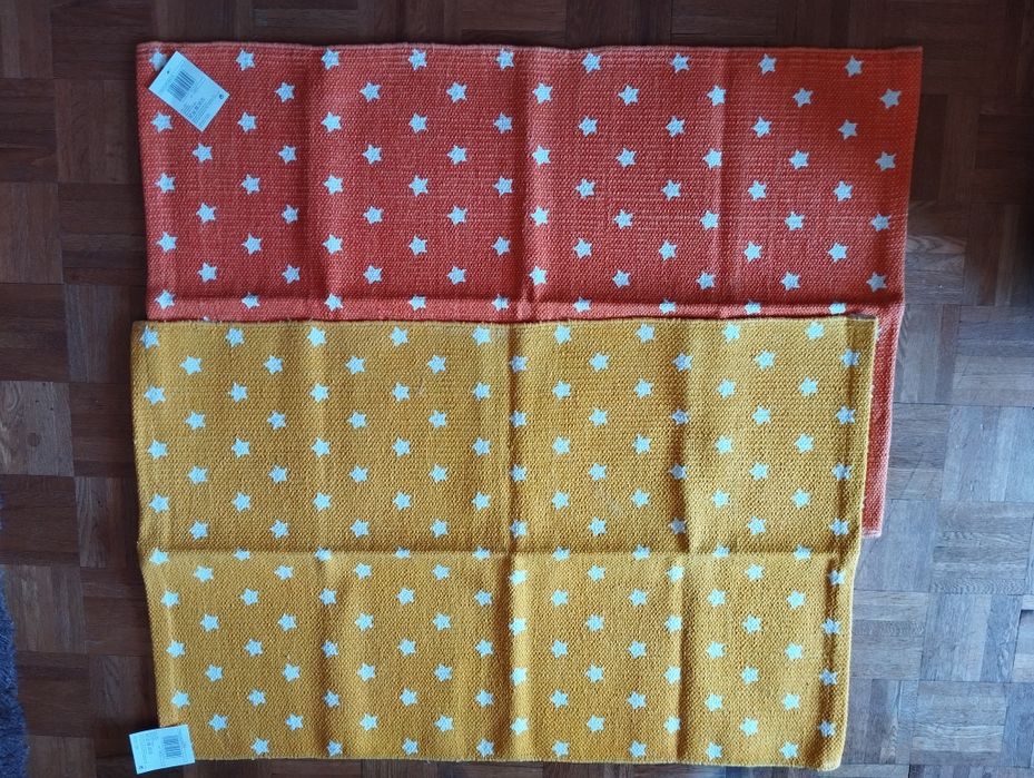 2 Tapetes novos com estrelas