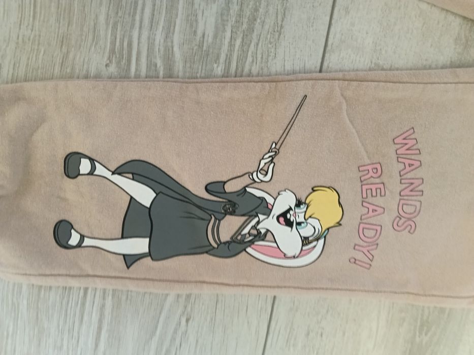 Spodnie dresowe rozmiar 128