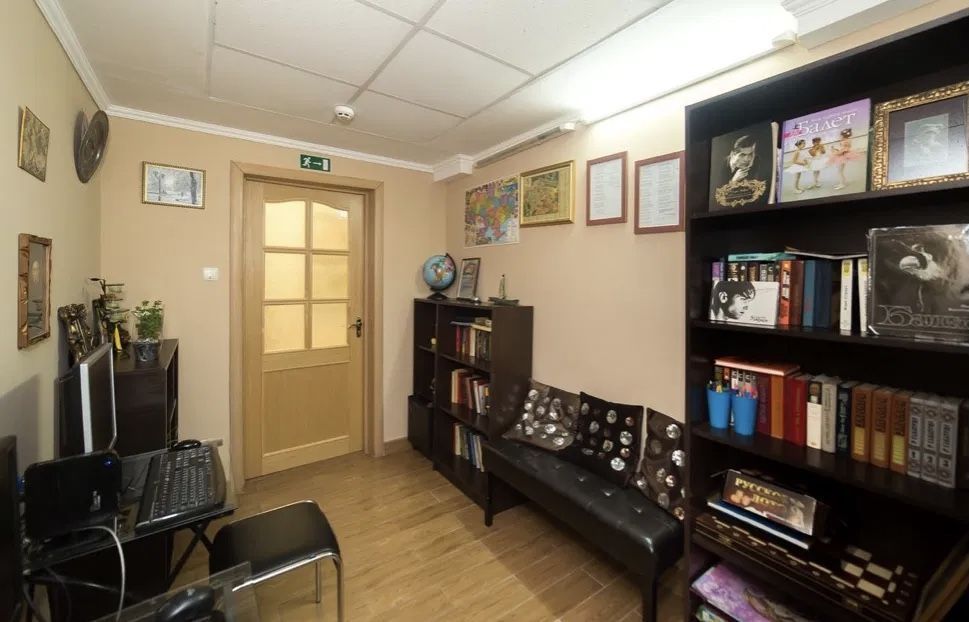 Сдам подселение в комнату Киев New Хостел Дешево Майдан