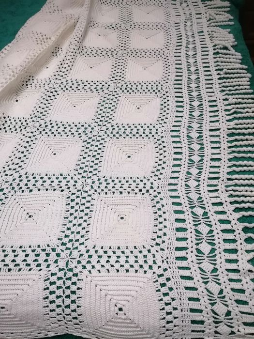 Colcha antiga de renda