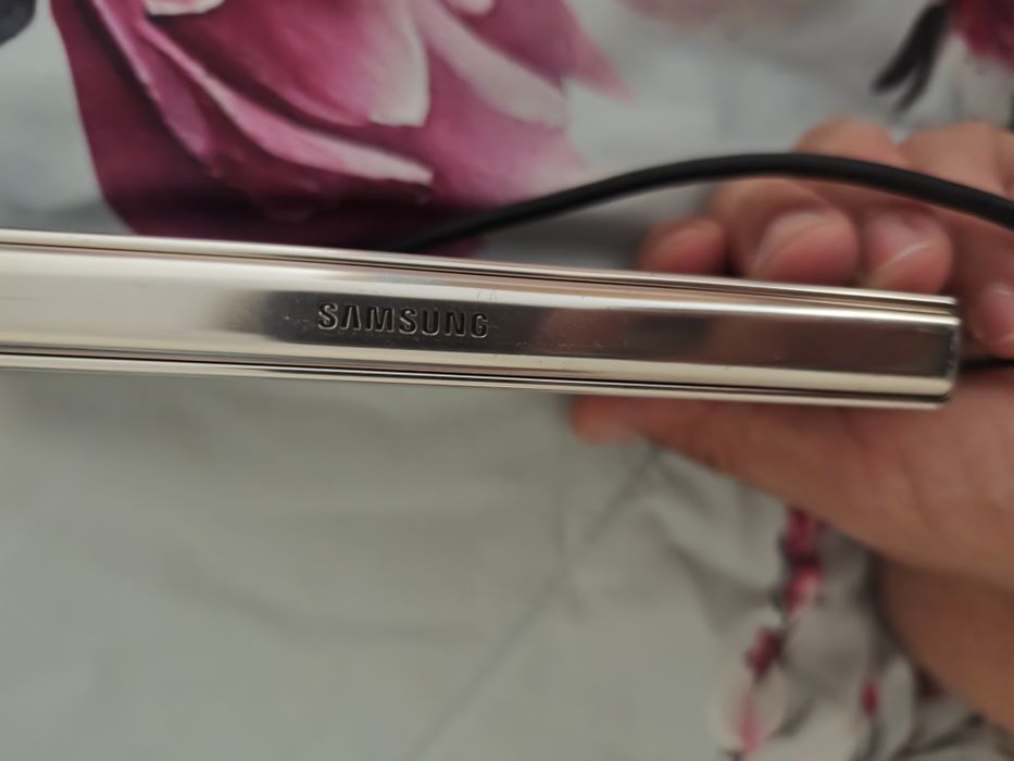 Samsung Galaxy zfold 4