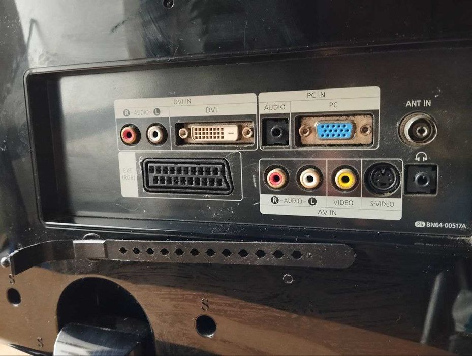 TV MONITOR 19" samsung LE19R71B