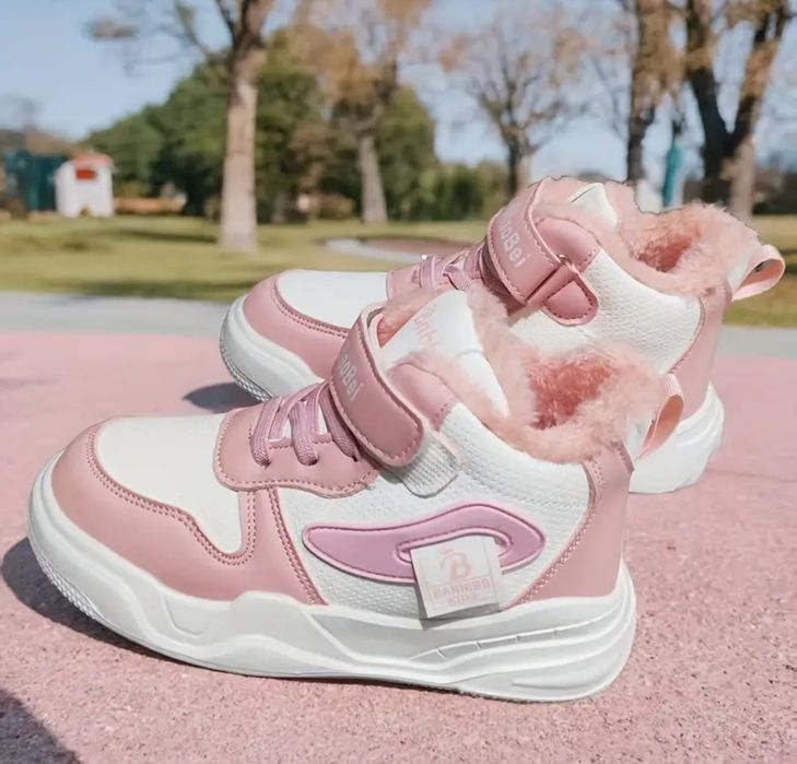 Зимові кросівки зима хайтопи черевики на дівчинуу