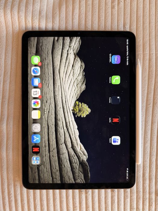 iPad Air 5 (2022) Wi-Fi 11’ 64 GB + Apple Pencil
