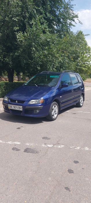 Mitsubishi space star 2003