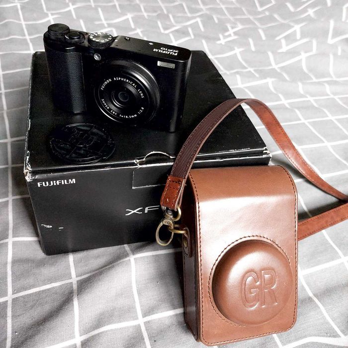 Фотоапарат FUJIFILM XF10