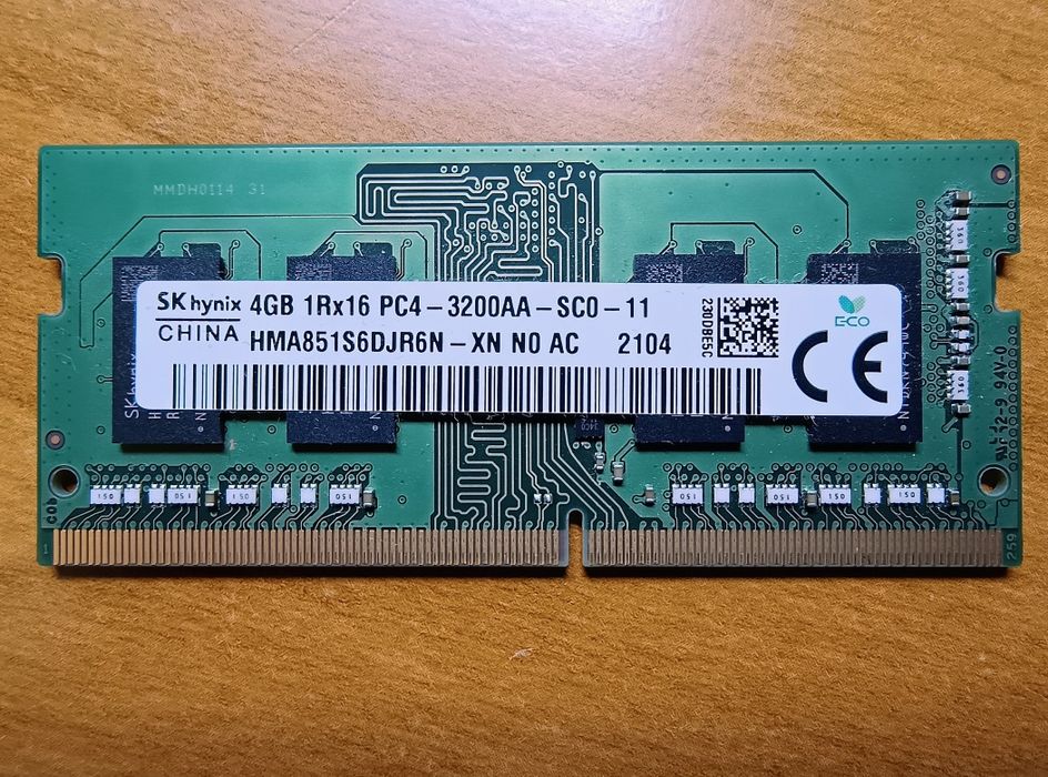 Пам'ять для ноутбуків SK hynix 4 GB SO-DIMM DDR4 3200 MHz