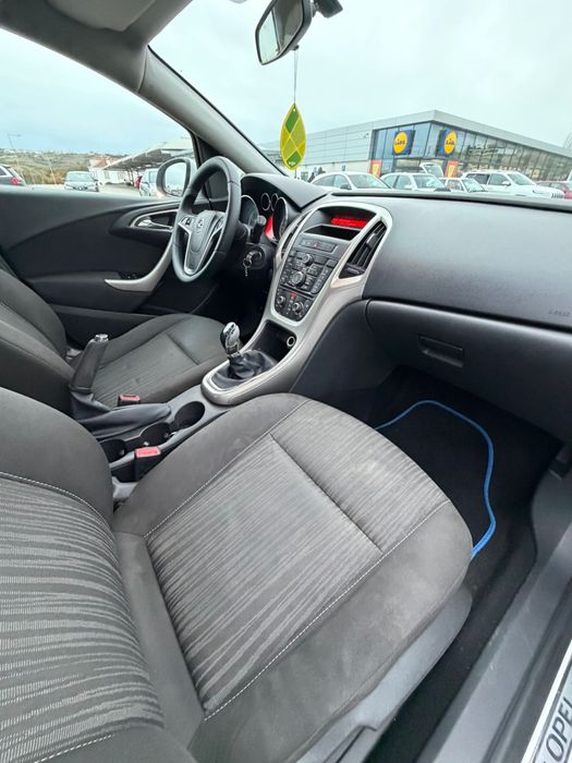 Opel astra 1.7 cdti