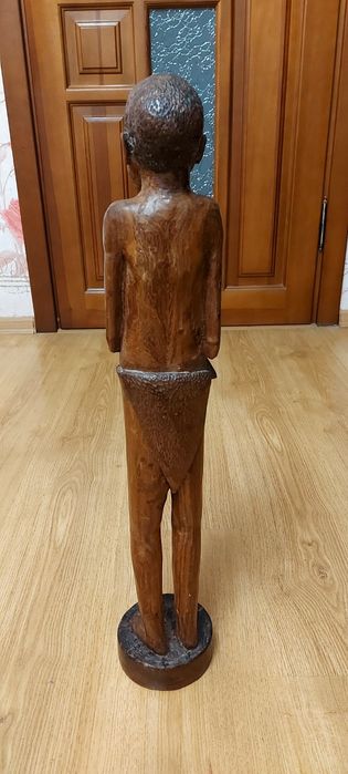 Африканская статуэтка 50см резьбоенная старинная статуя скульптура