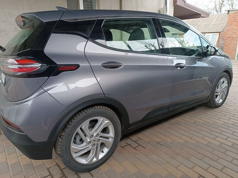 Продам Chevrolet bolt ev