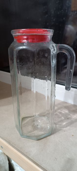 Кувшин  , глечик скляний для води