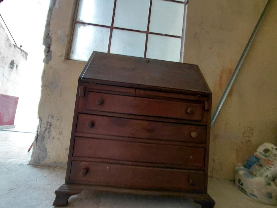 Mesa/escrivaninha   Vintage 20€