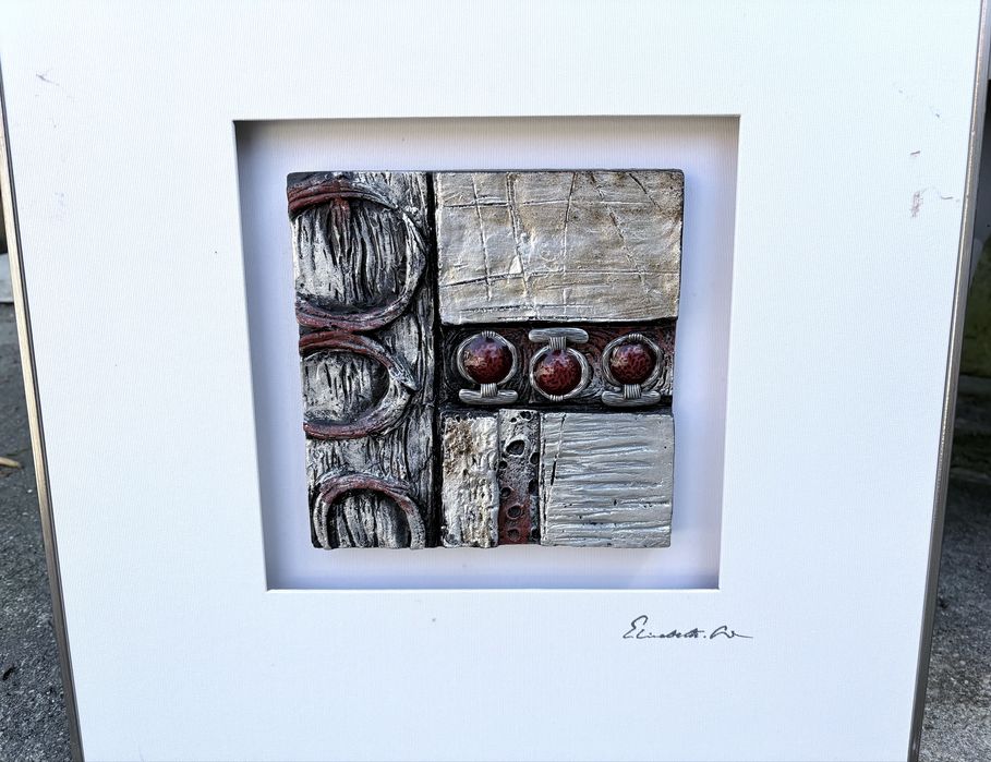 3 quadros modernos Arte Abstrata em relevo assinados 50 cm x 50 cm