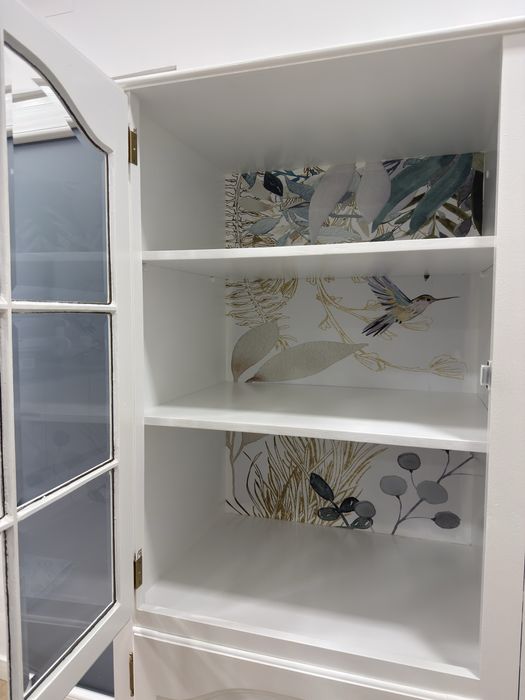 Cristaleira  movel de decoração