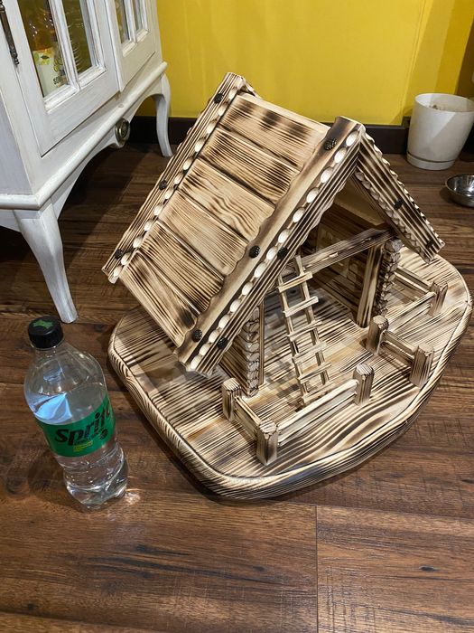 Szopki bożonarodzeniowe z figurkami