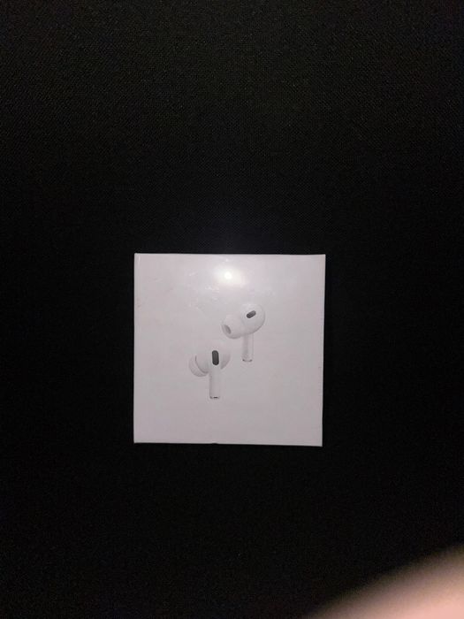 Apple AirPods Pro 2 gen MagSafe USB-C