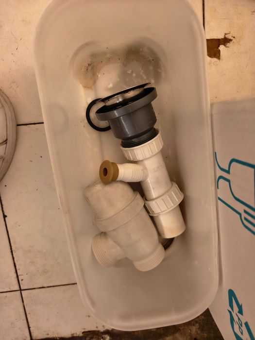Lava loiça com tampo em inox