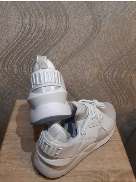 Продам кросівки  puma