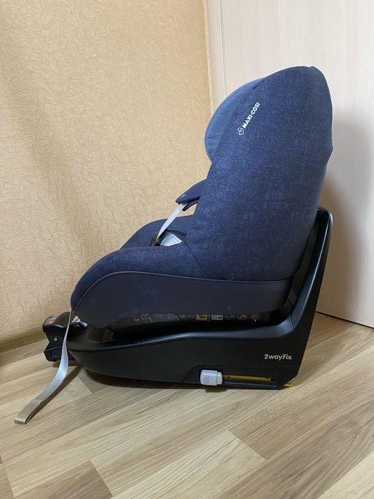 Автокресло Maxi-Cosi 2Way Pearl+База  с 3 мес.до 4 лет