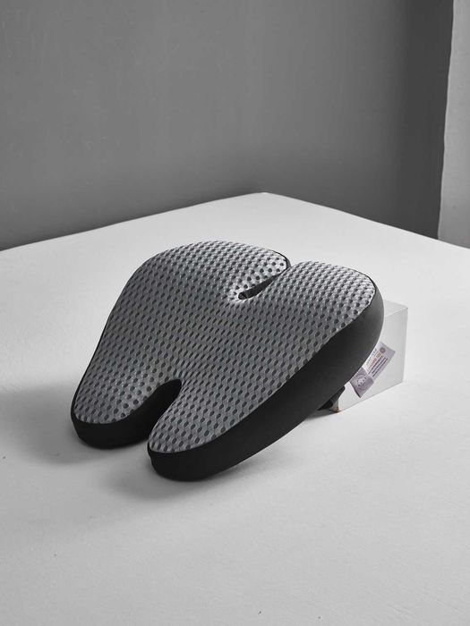 Poduszka podtrzymująca plecy pianka memory lędźwie