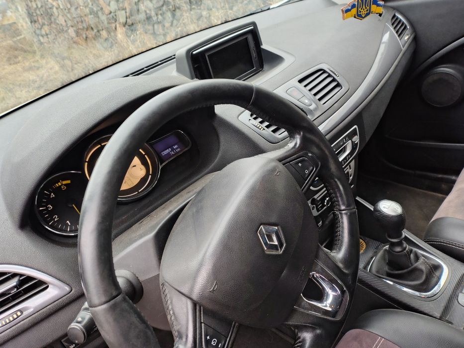 Автомобіль Рено Меган 3