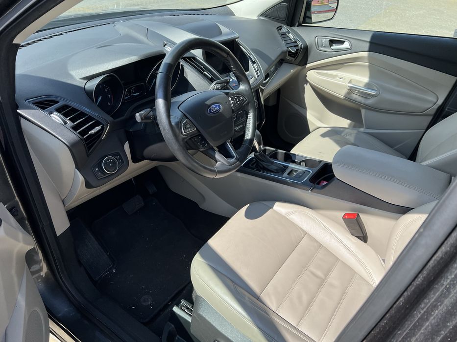 ТЕРМІНОВО! Ford Escape 2019