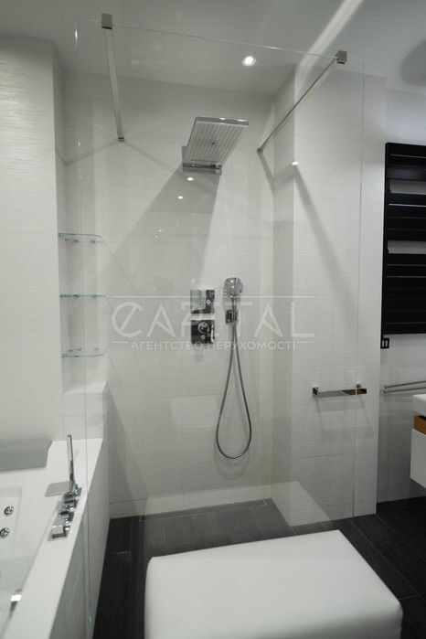 Продаж квартири, ЖК Новопечерські Липки, Драгомирова, Верхогляда