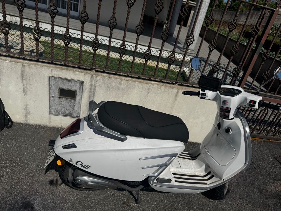 Scooter Chill 125cc 2024 Econômica e Pronta para Uso