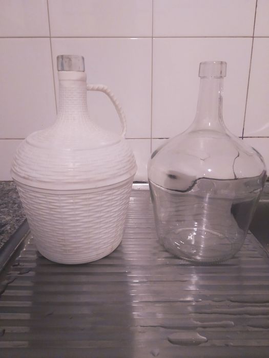 Pequeno Garrafão Vidro 2L