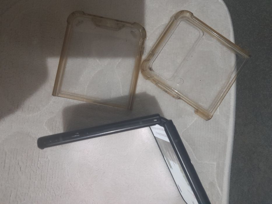 Samsung galaxy Z 3 flip