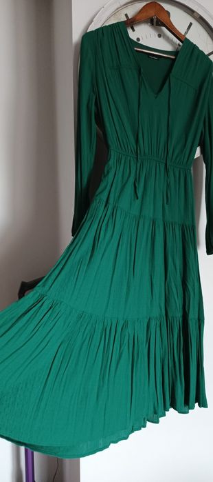 Zielona sukienka MIDI plus gratis zestaw eleganckich sukienek midi M