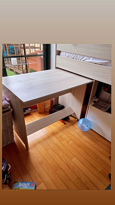 Mobilia Juvenil usada como nova!