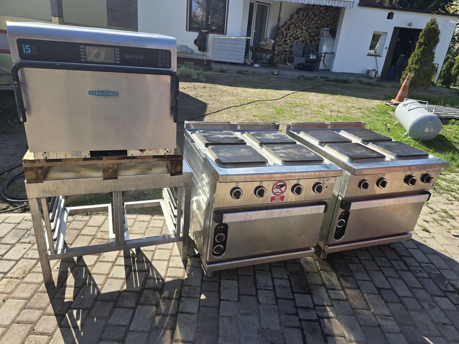 Wyposażenie kuchni. Katering