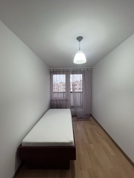 Pokój 1os. z balkonem na ul. Hallera 40 Dziesięciny | Winda