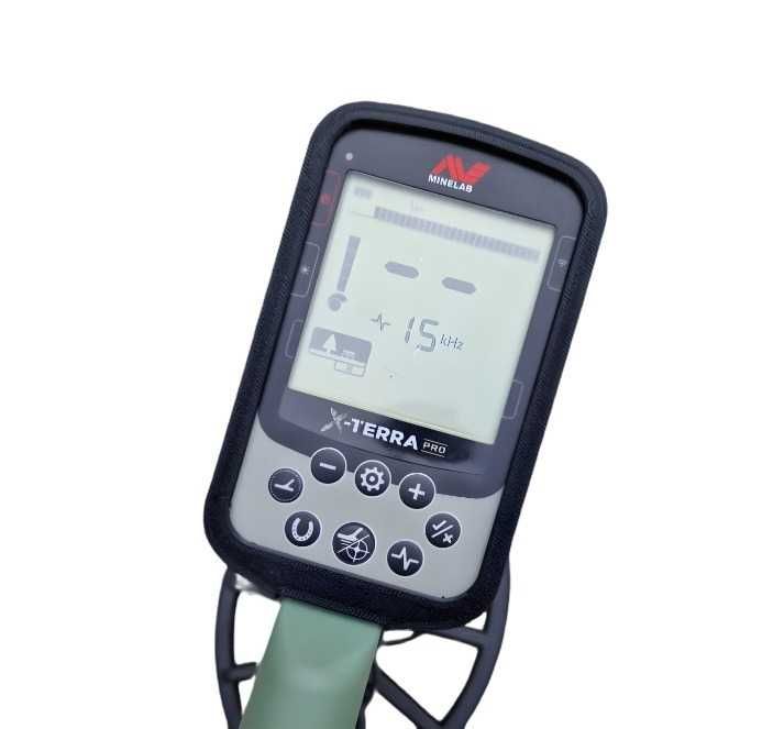 Minelab X-Terra Pro Elite osłona panelu elektroniki