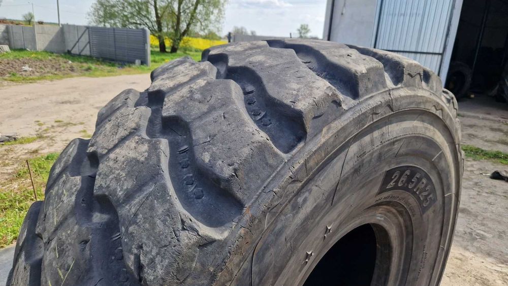 26.5r25 26.5-25 Techking 70% bieżnik bez napraw