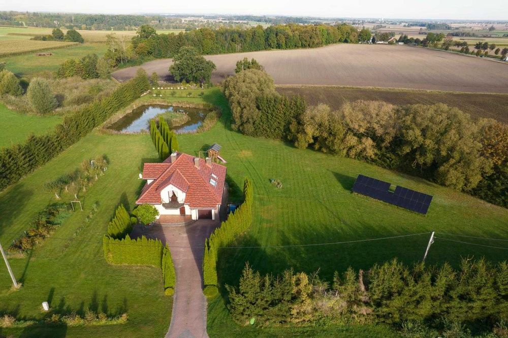 Dom premium, działka 1 ha, staw, pompa ciepła, PV 10 kW