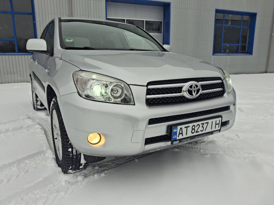 Toyota Rav4 2.2 дизель
