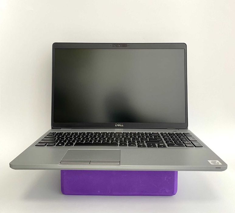 Б/У Ноутбук Dell Latitude 5511 15.6" i5-10300H / 8GB / SSD 256GB