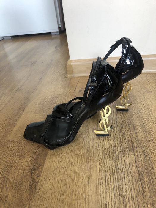 Sandaly Saint Laurent 38