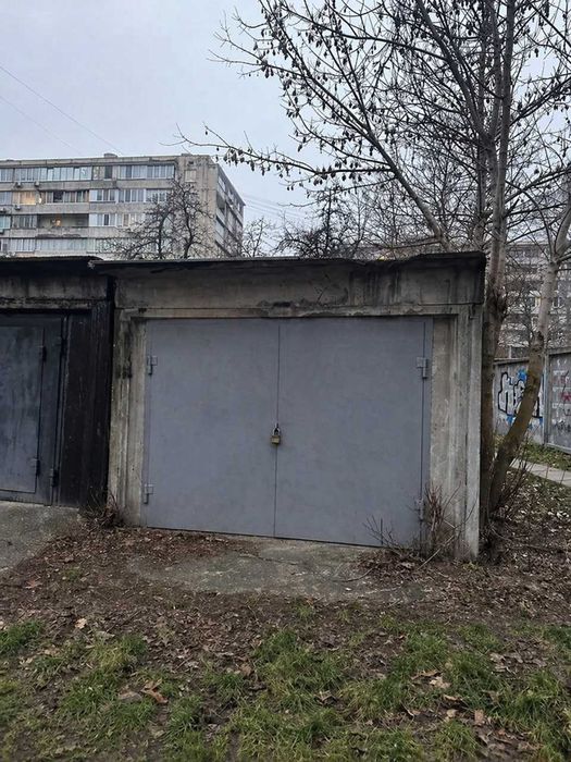 Терміново! Здам капітальний гараж Автозаводська 71А, ЖК Паркове Місто, вул Полярна — Автозаводская 71А, ул. Полярная, ЖК Парковый Город