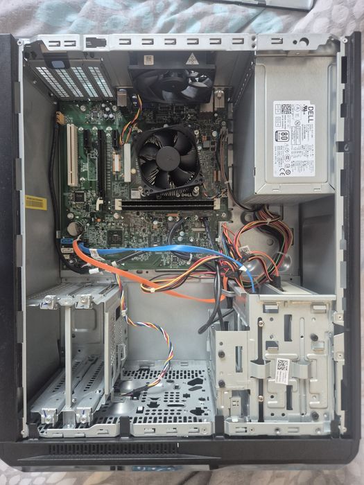Dell Vostro 3902