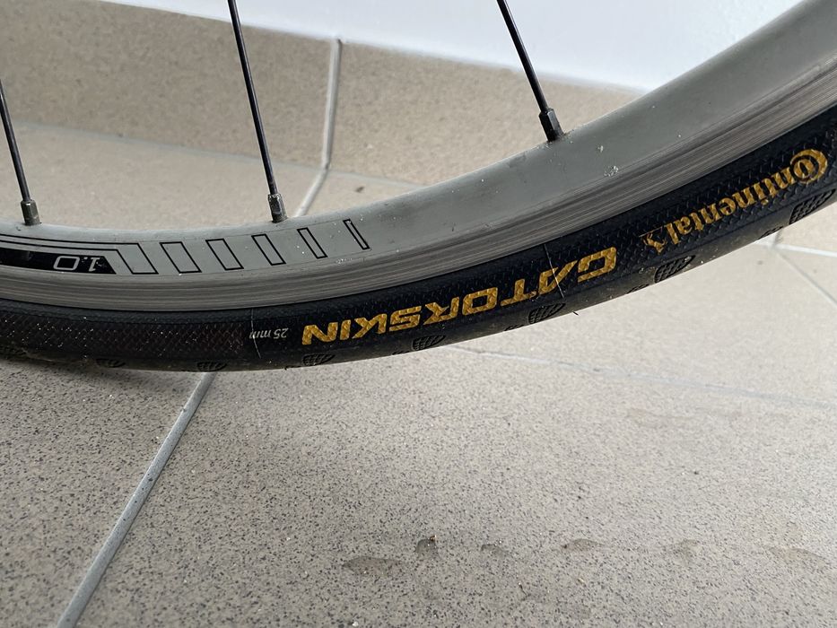 Rower szosowy SPECIALIZED Dolce Elite 47