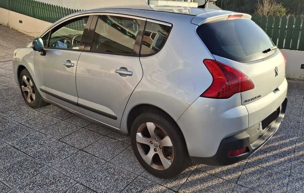 Peugeot 3008 1.6 HDi Automático