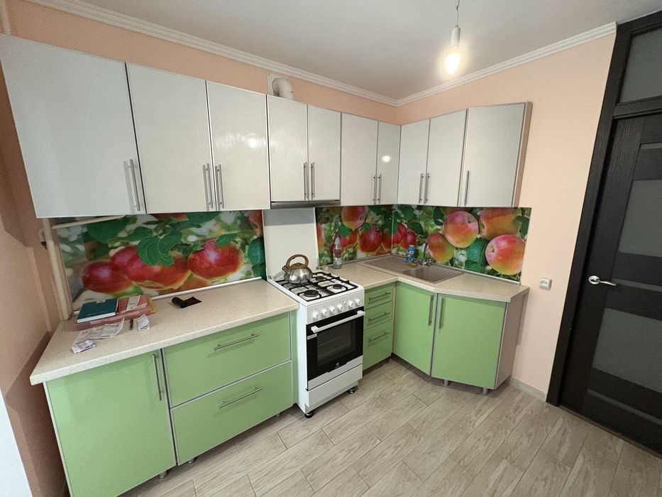 Продаж 2-х кім квартири 6/9 вул Новобузька