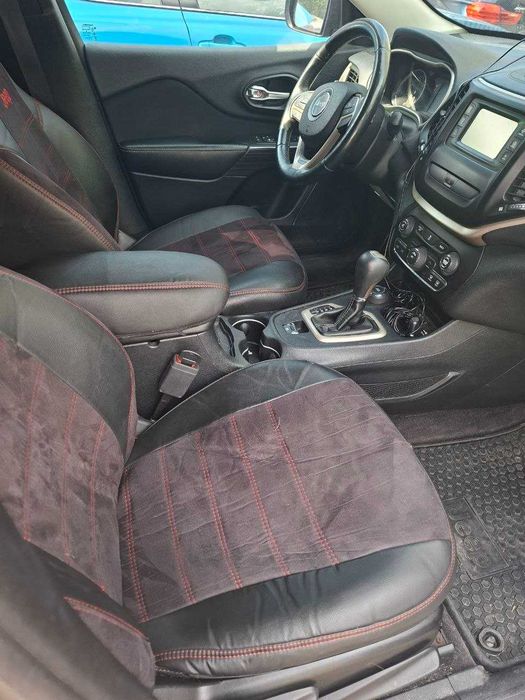 Jeep Cherokee 2016