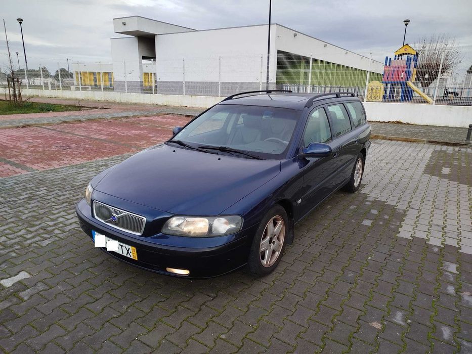 Volvo V70 D5 163CV
Volvo V70 D5 163CV 2002