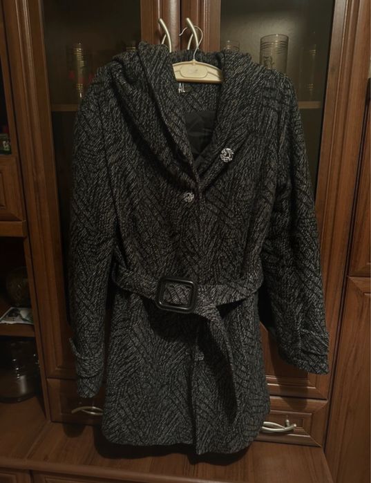 płaszcz szary rozmoar XL