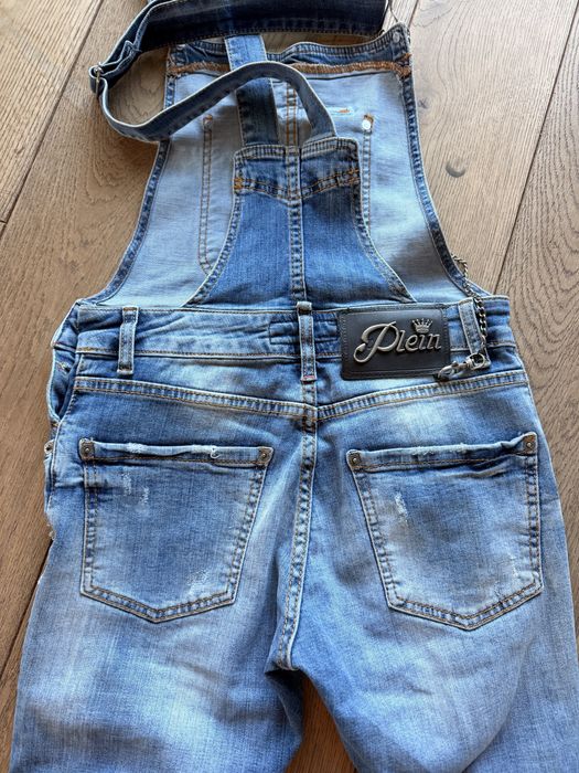 Stylowa ogrodniczki jeansowe Philip Plein