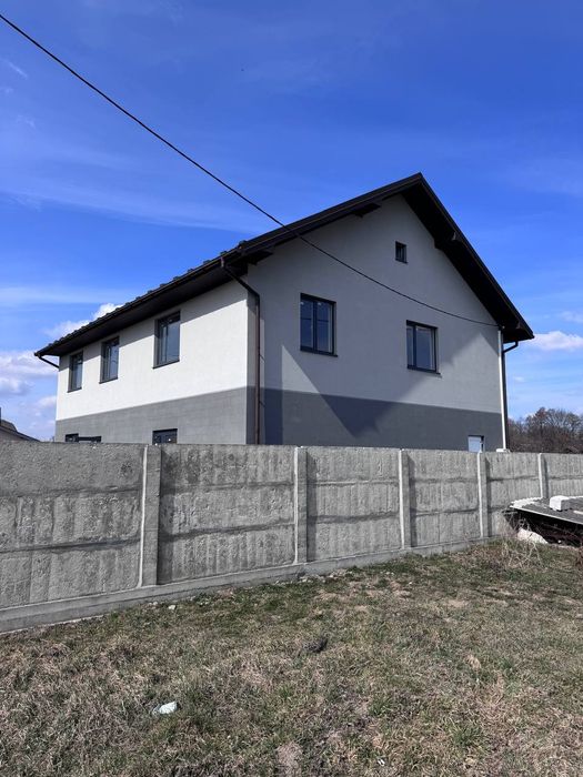 Продаж будинку в селі Іваниківка
